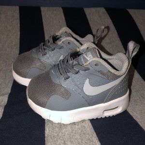 Nike Air Max Tavas Infant 2